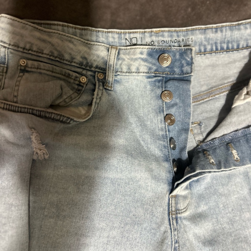 No Boundaries Light Blue Women’s Jeans